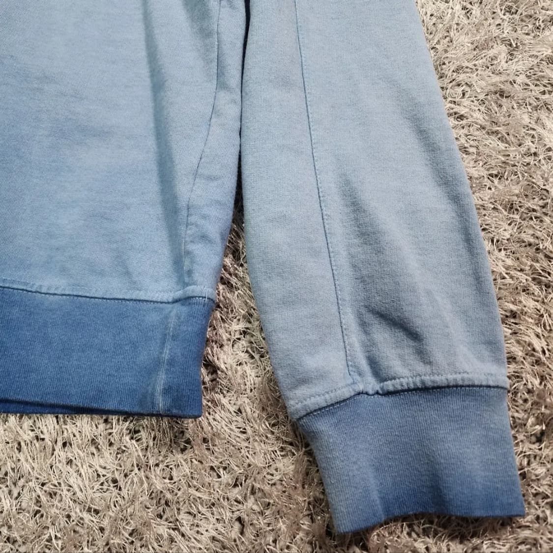 C.P컴퍼니 맨투맨 L 상품이미지3