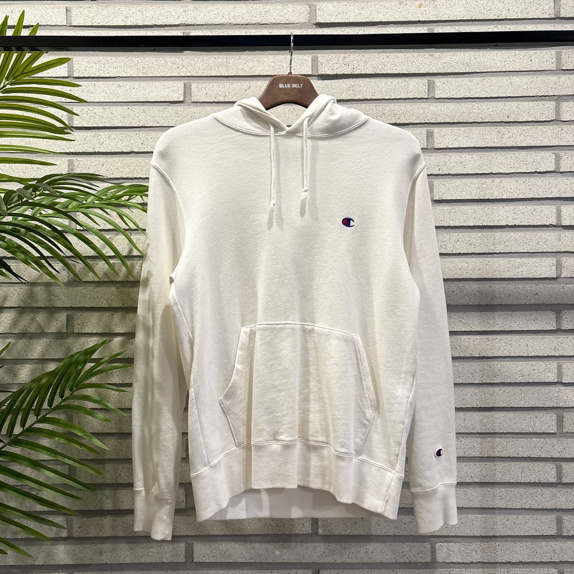 챔피온 소프트코튼 후드티 시그니처 로고 디테일 화이트 상품이미지2