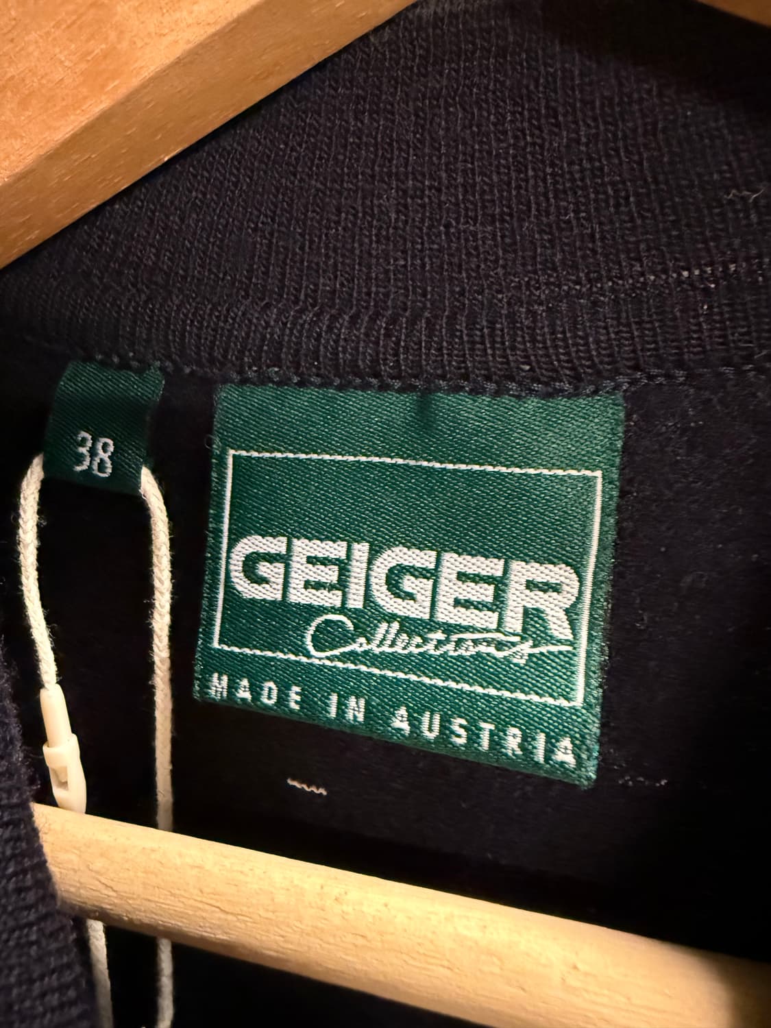 M 가이거 GEIGER 카라 니트 가디건 네이비 상품이미지6