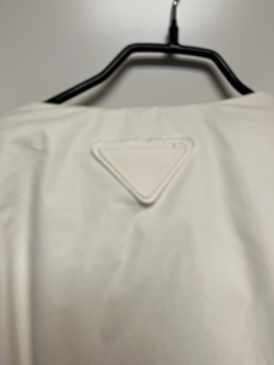 프라다 봄버 (거의 새제품) 상품이미지4