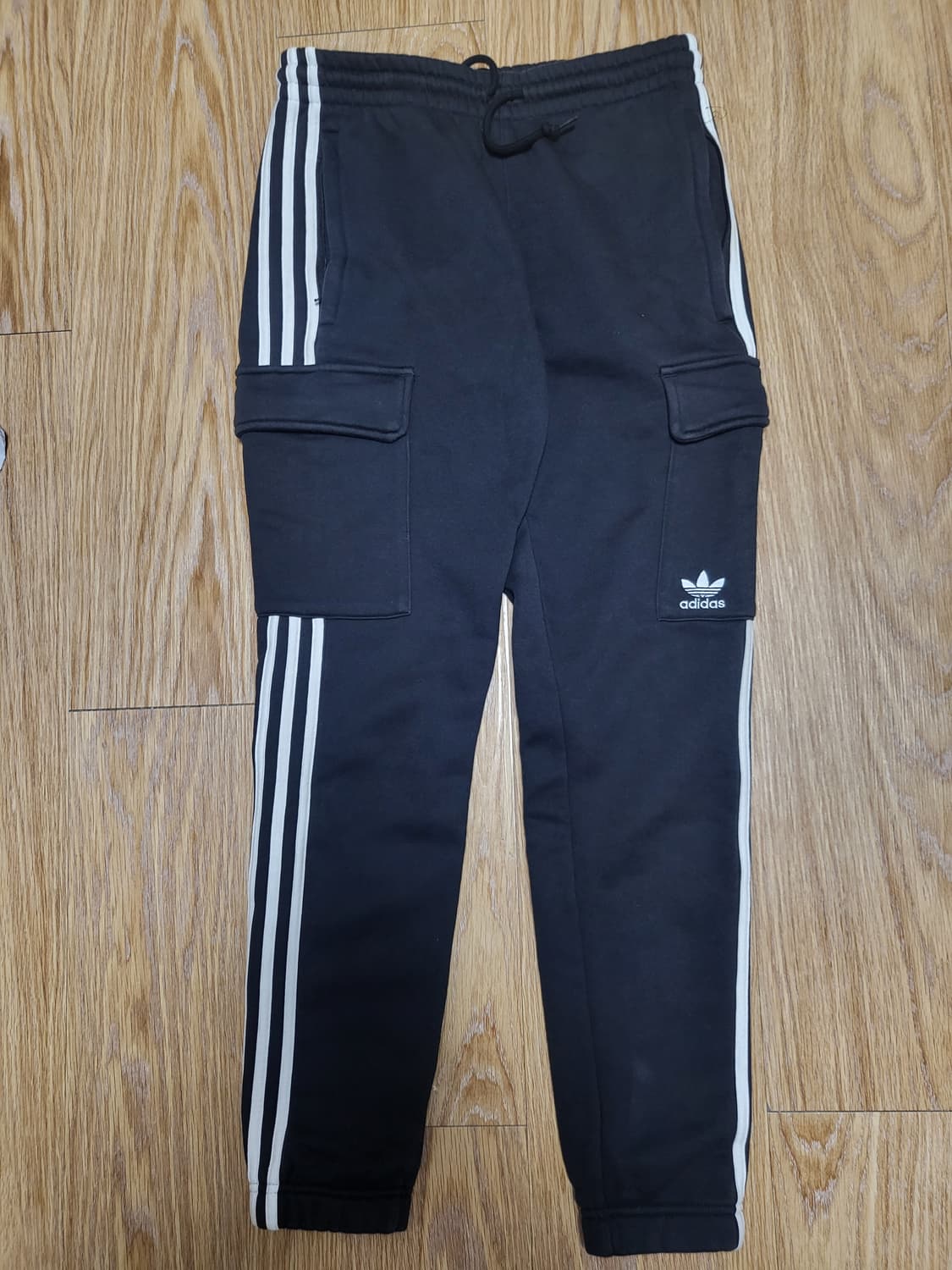 아디다스 3ST 스웨트 카고 조거팬츠 기모 블랙 M 상품이미지4