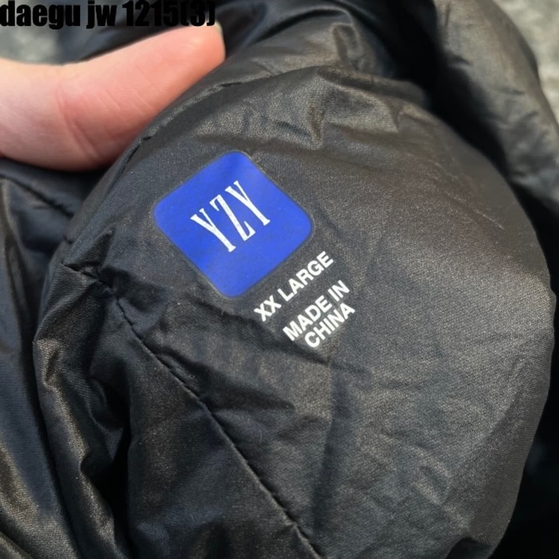 yzy gap 패딩 웜업  상품이미지5