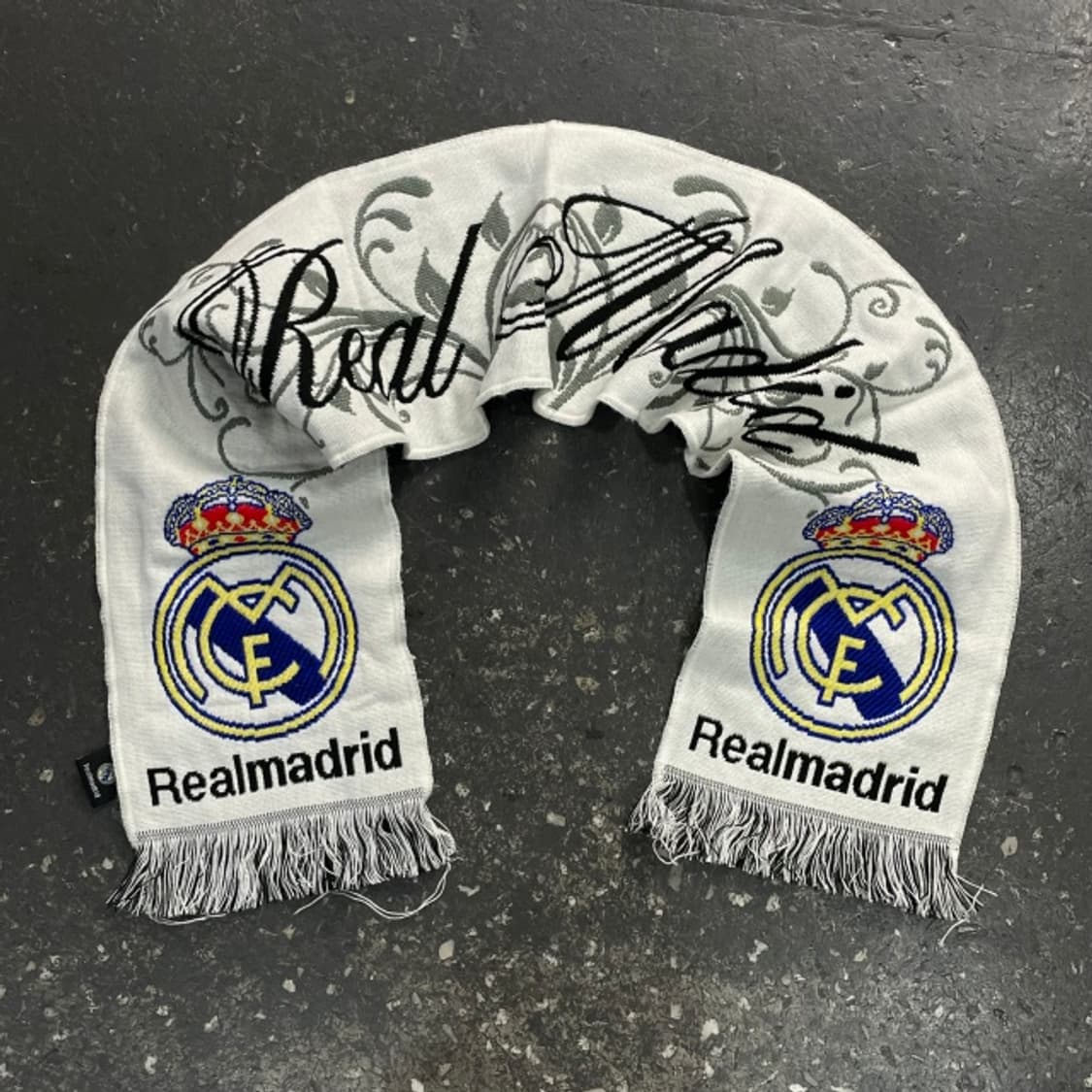 레알마드리드 머플러 상품이미지1