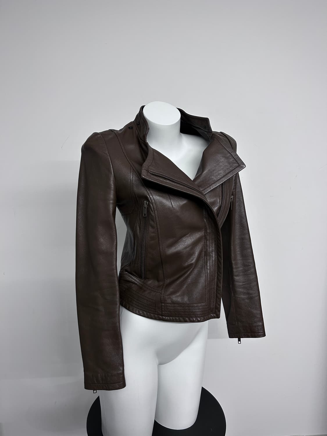 시스템 사선 지퍼 램스킨 자켓 상품이미지3