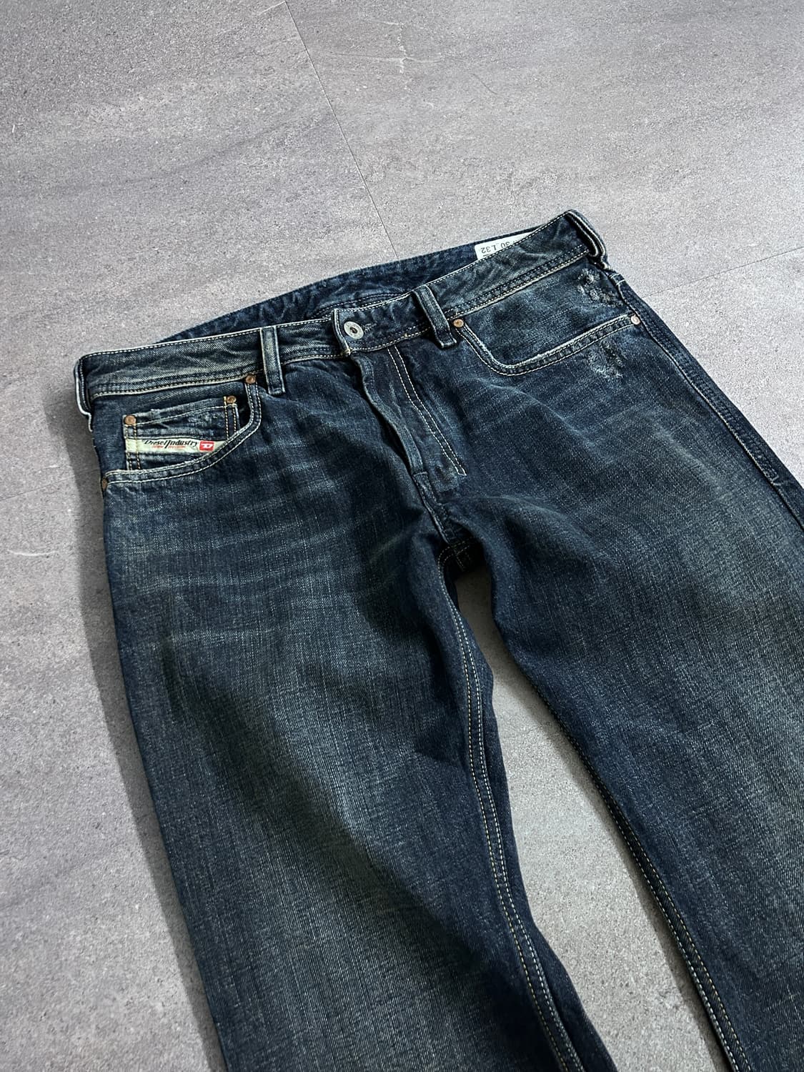 디젤 자탄 데님 팬츠 상품이미지2