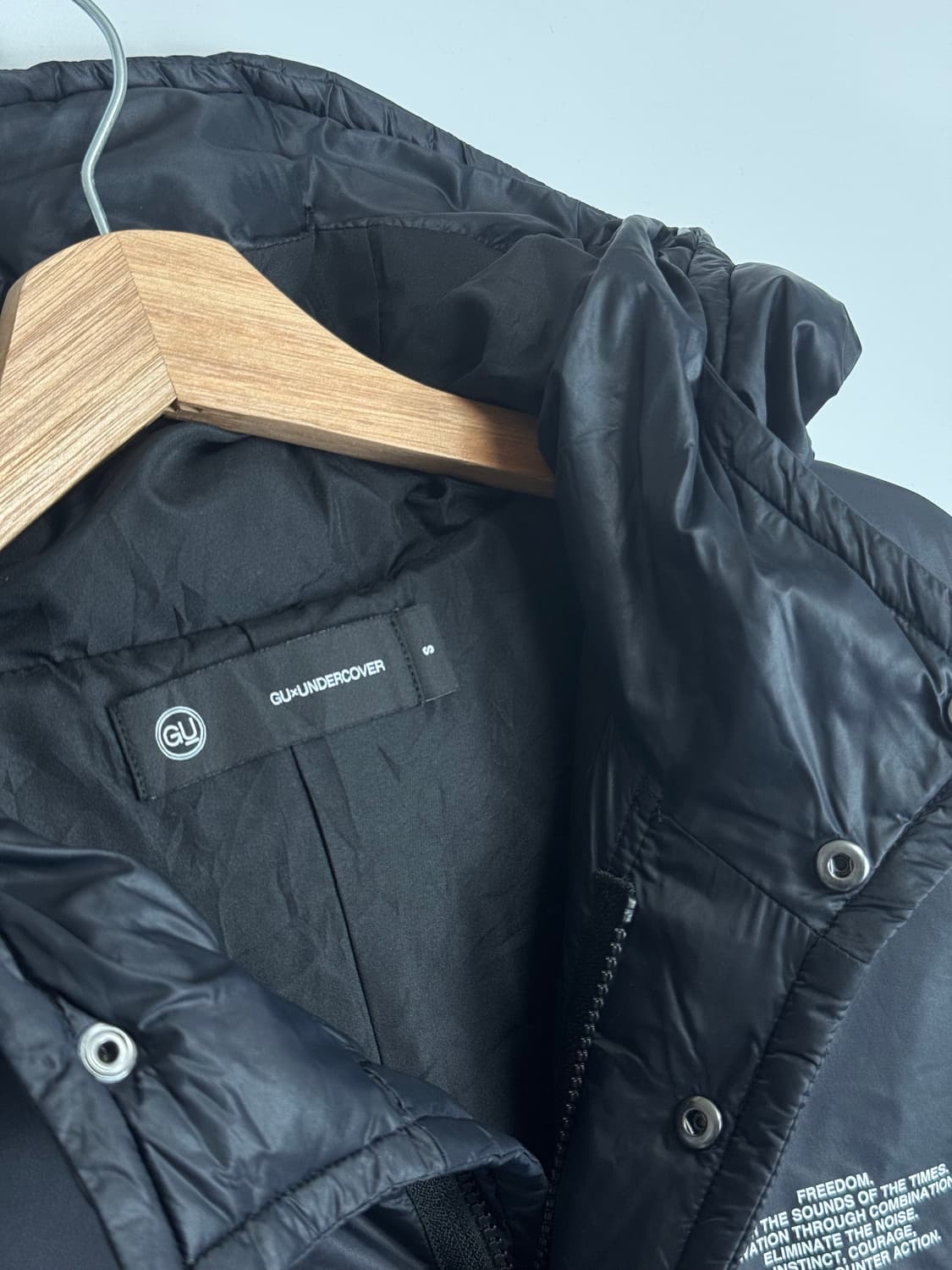 GU X 언더커버 패디드 오버사이즈 피쉬테일 코트 S 상품이미지3