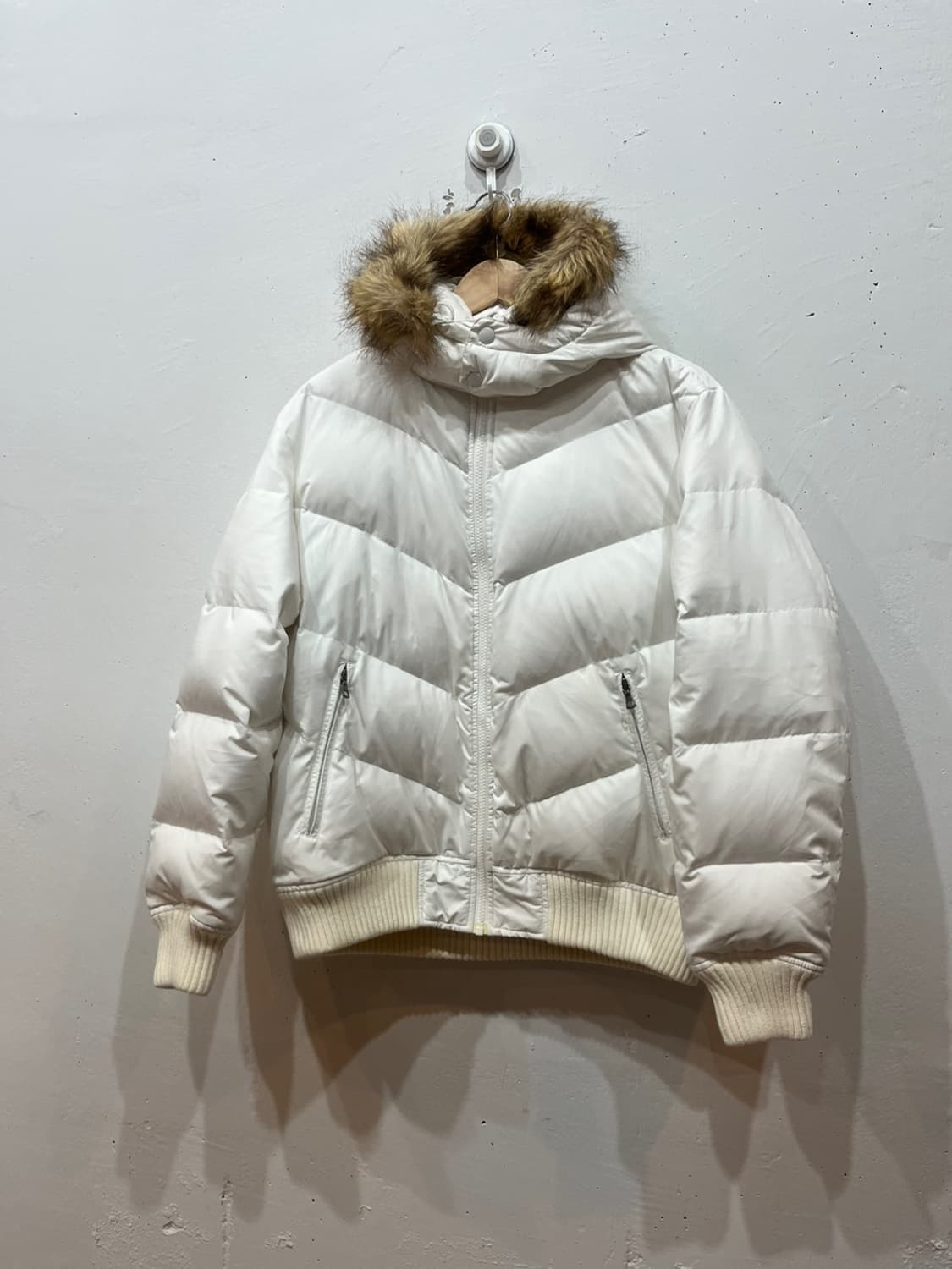 유니클로 재팬 퍼 다운 봄버 패딩 우먼즈 화이트 M 상품이미지1