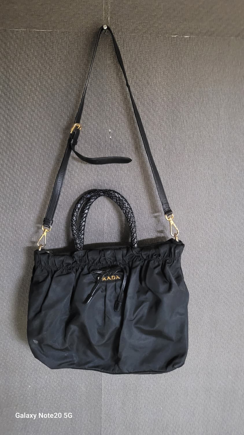 프라다 리본 크로스백 상품이미지1