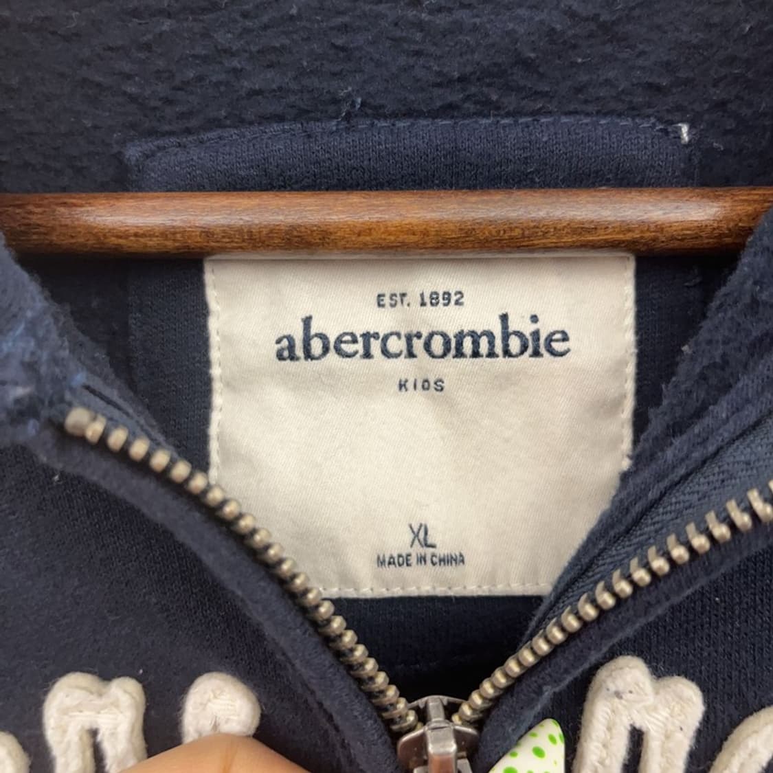 아베크롬비 올드스쿨 Y2K 러블리힙 슬림핏 후드집업 XL C09183 상품이미지5