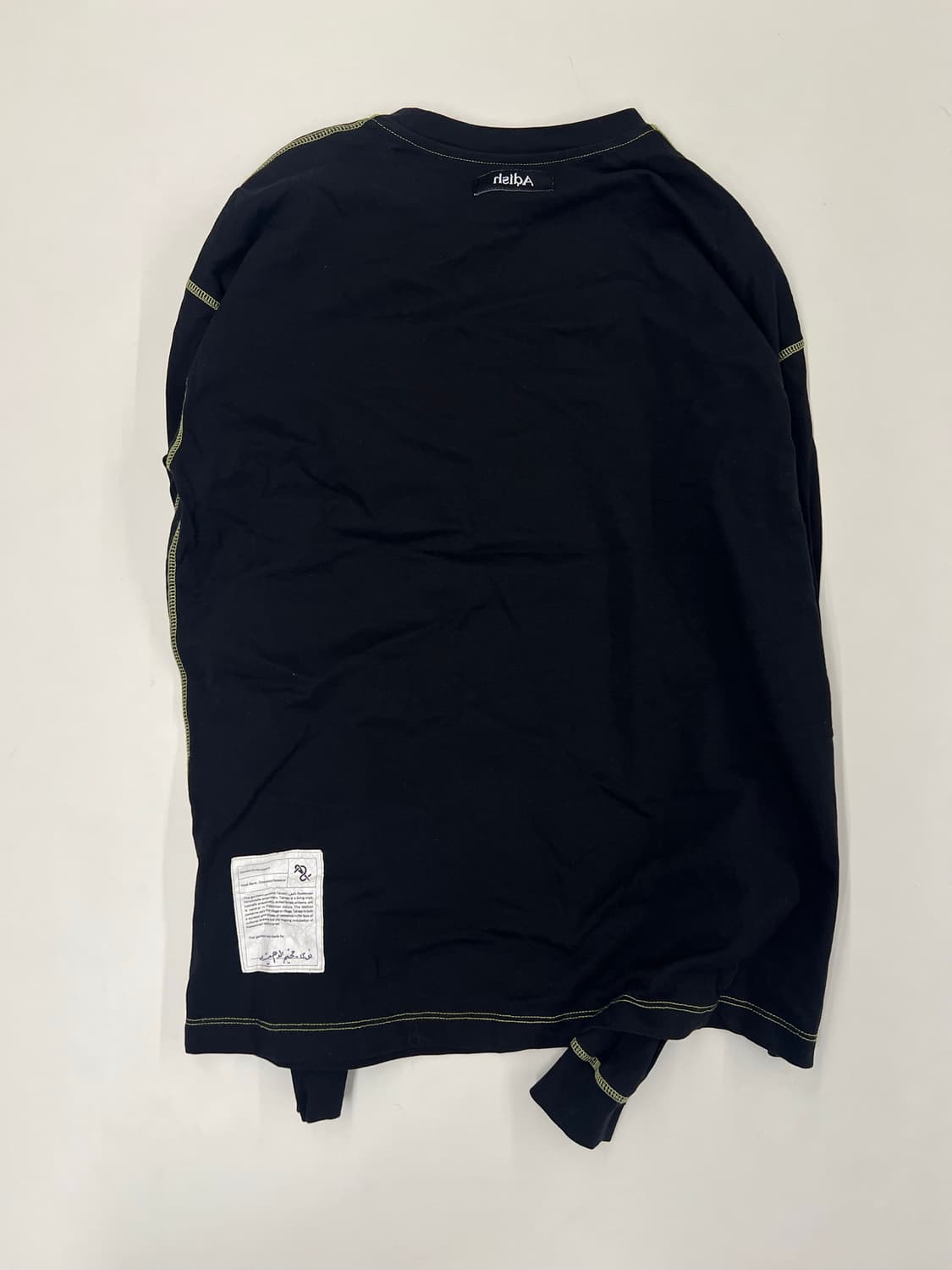 아디쉬 콘트라스트 스티치 롱슬리브 m사이즈 상품이미지3