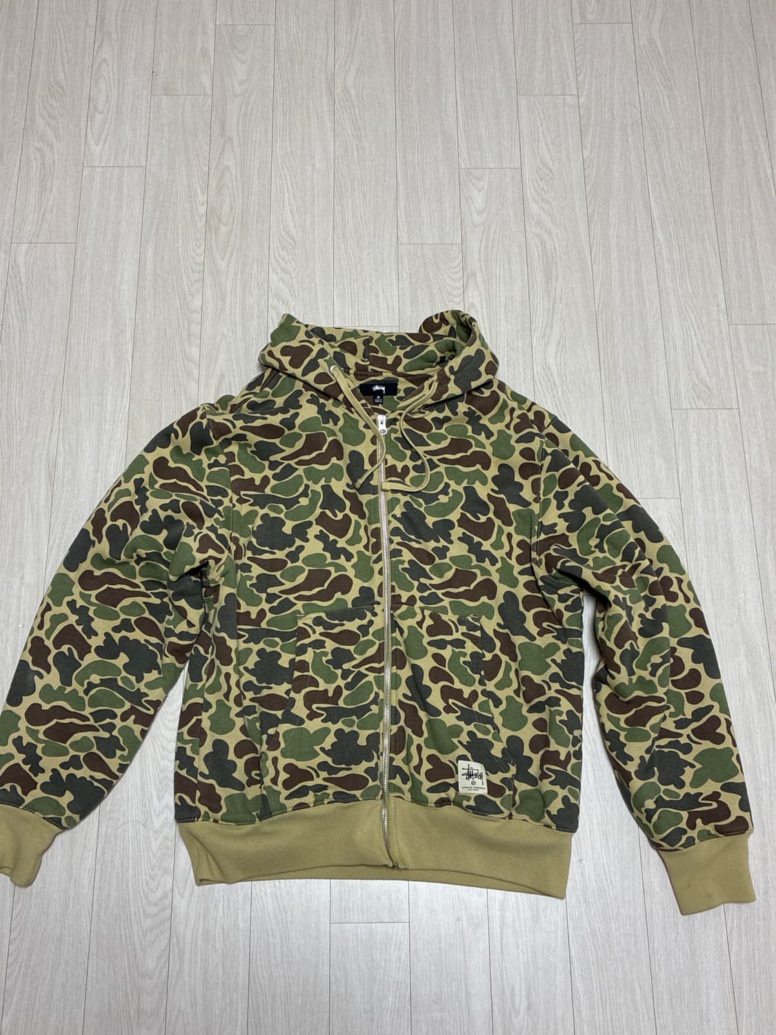 스투시 카모 후드집업 상품이미지1