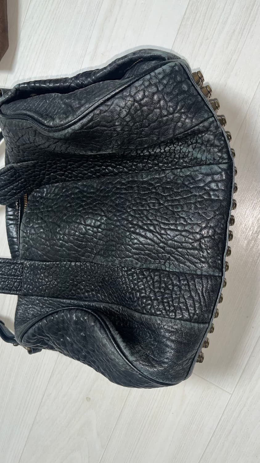 알렉산더왕 로코백 하자 상품이미지7