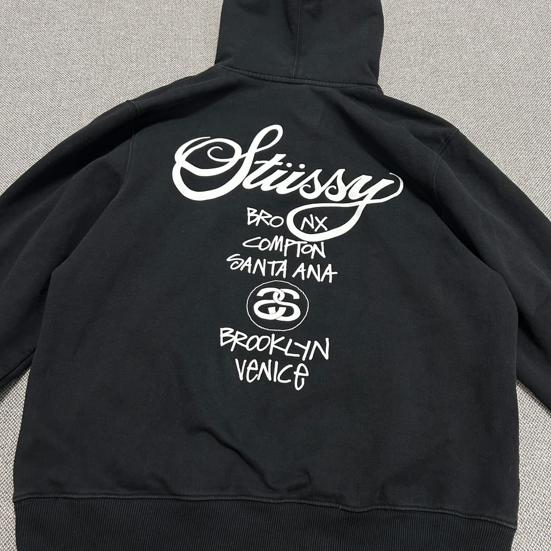 스투시 월드투어 블랙 후드(L) 상품이미지9