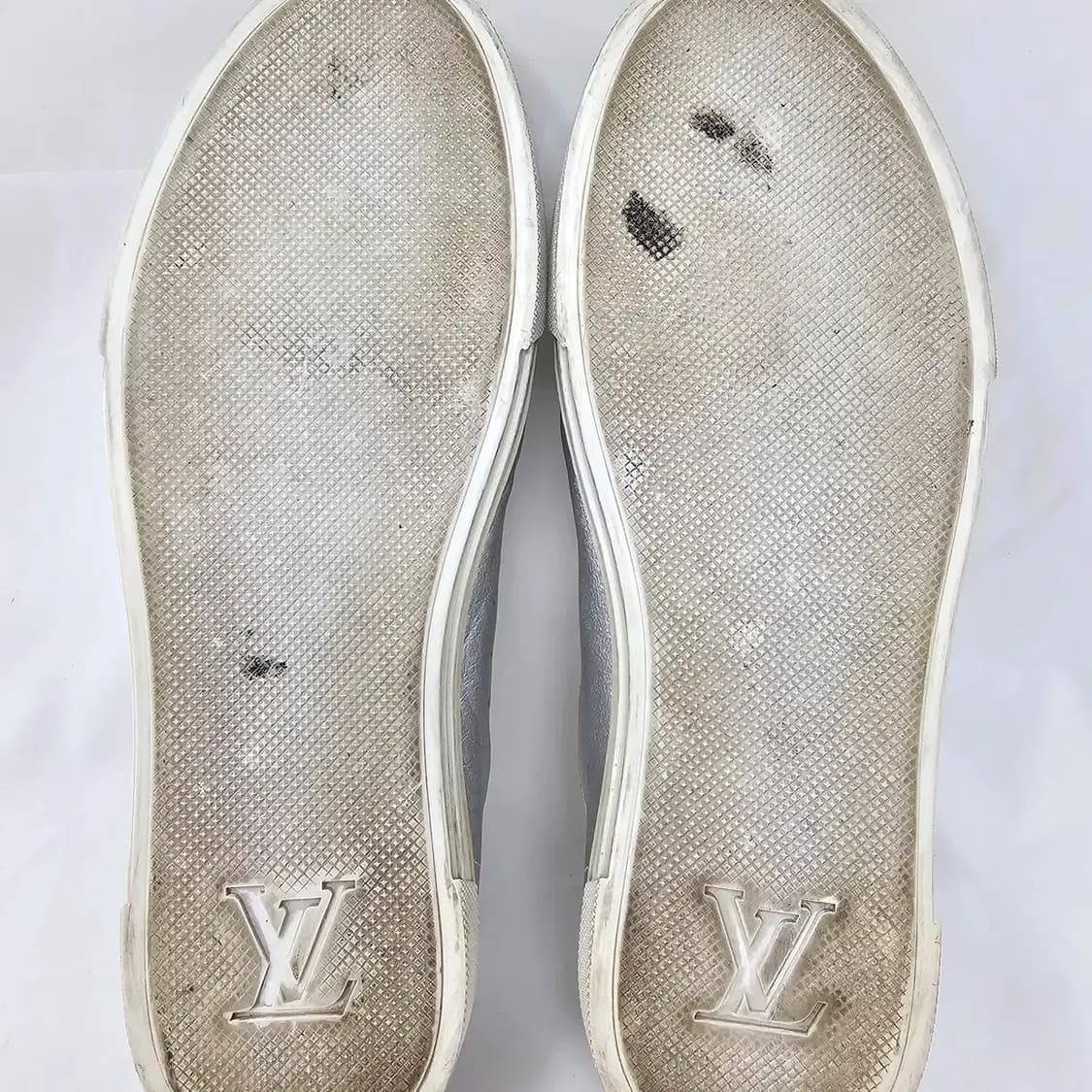 정품 루이비통 스니커즈 35.5 상품이미지10