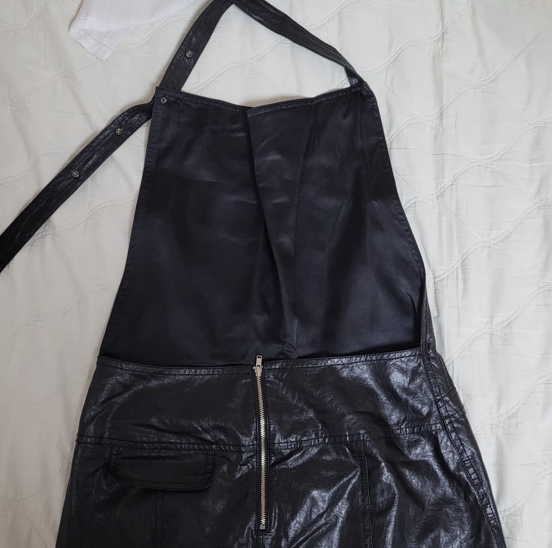 오픈와이와이 더오픈프로덕트 레더 홀터넥 원피스 오픈YY 상품이미지8