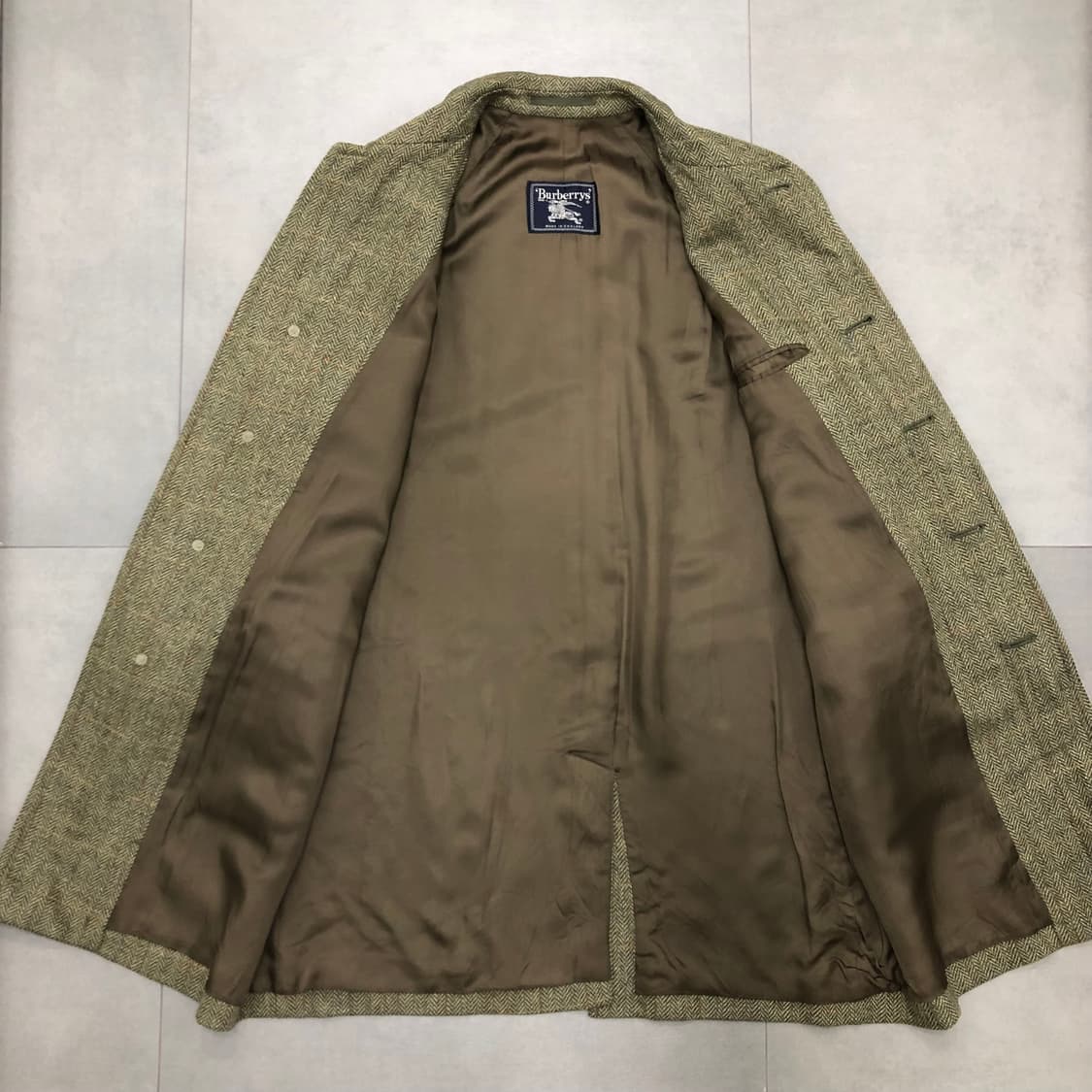버버리 헤링본 트위드 울100 잉글랜드 영국 코트 46 상품이미지3