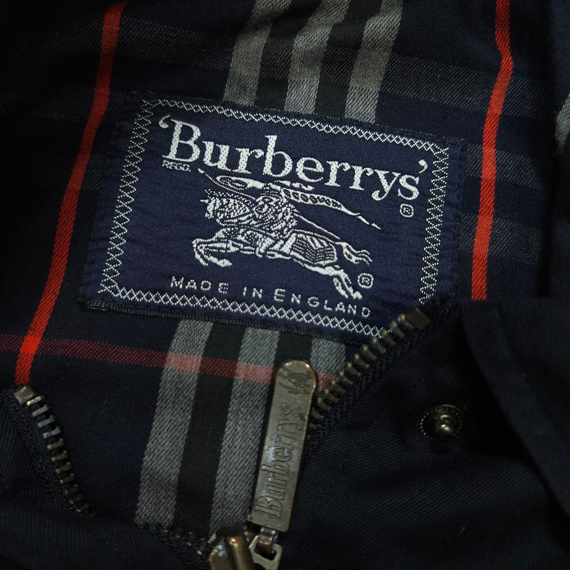 90s 버버리 후드 트렌치 코트 네이비 상품이미지6