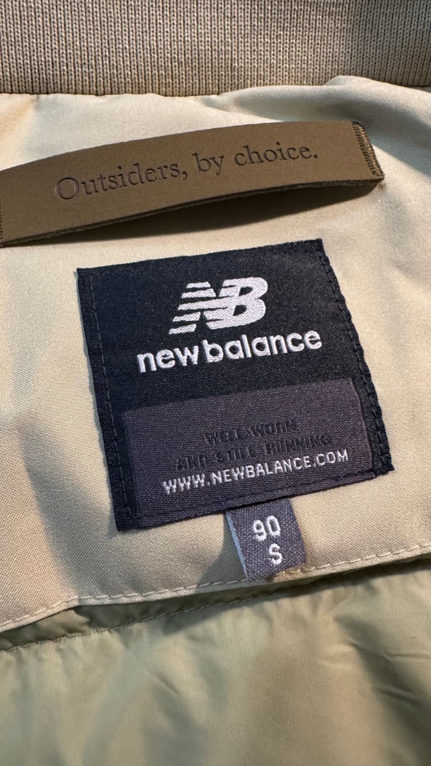 뉴발란스 여성 패딩 구스패딩 거위 패딩 S 90 상품이미지8