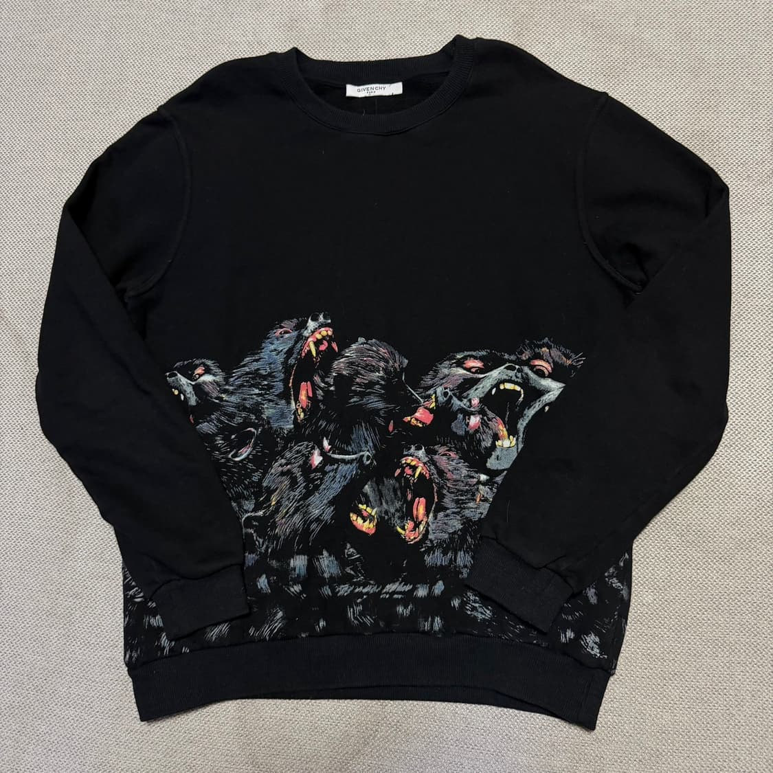 지방시 맨투맨 상품이미지1