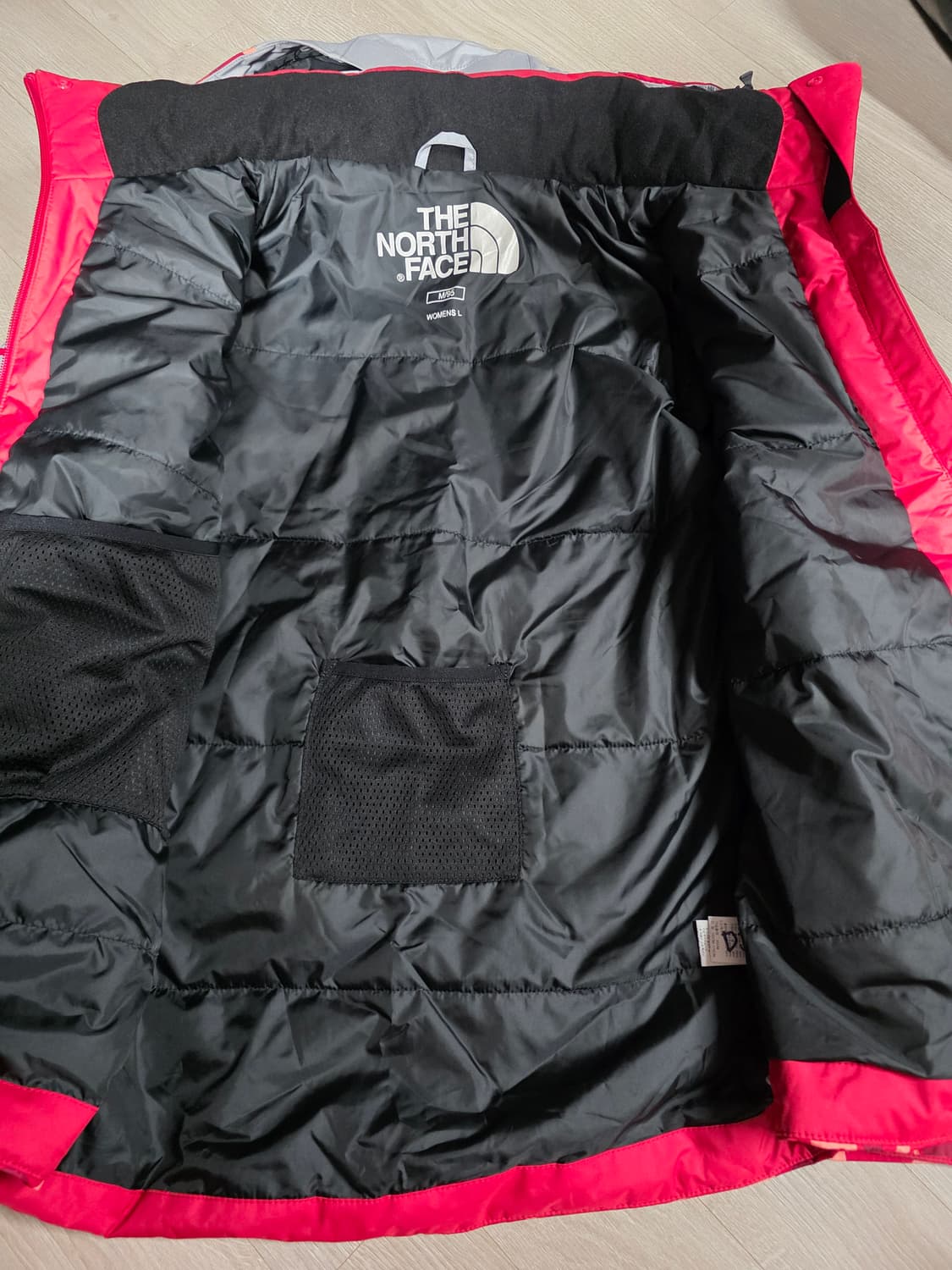 노스페이스 2018평창 동계올림픽 
한정판 스키점퍼.  싸이즈95~100 상품이미지7