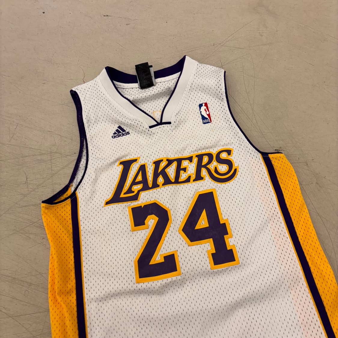 아디다스 레이커스 코비 브라이언트 농구 져지 상품이미지2