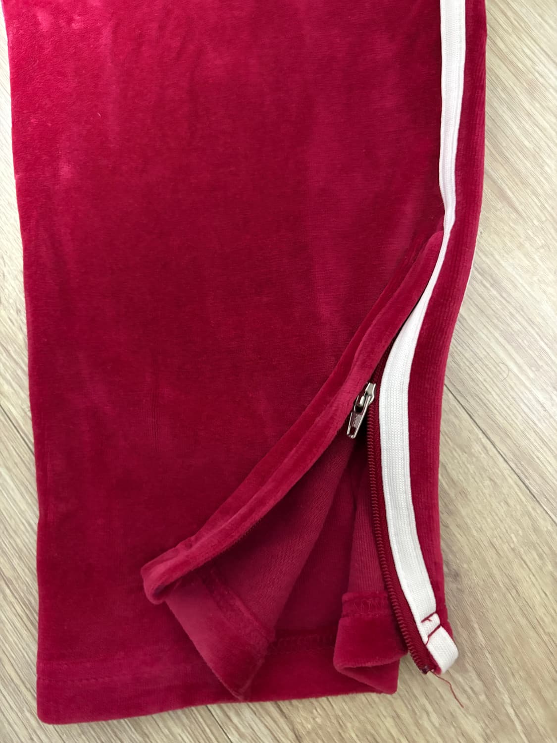 널디 벨벳 트랙바지  상품이미지3