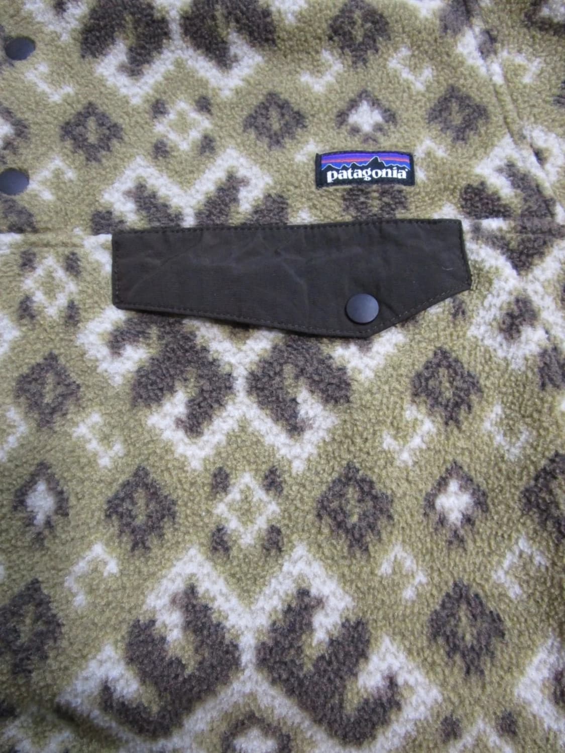 13FW 파타고니아 신칠라 스냅-T 오로라 패턴 상품이미지2