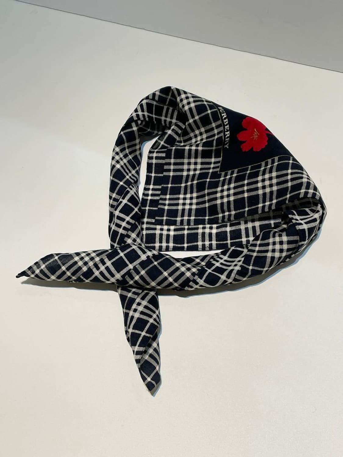 버버리 00s 시그니처 재팬 체크 플라워 반다나 손수건 A1206 상품이미지1