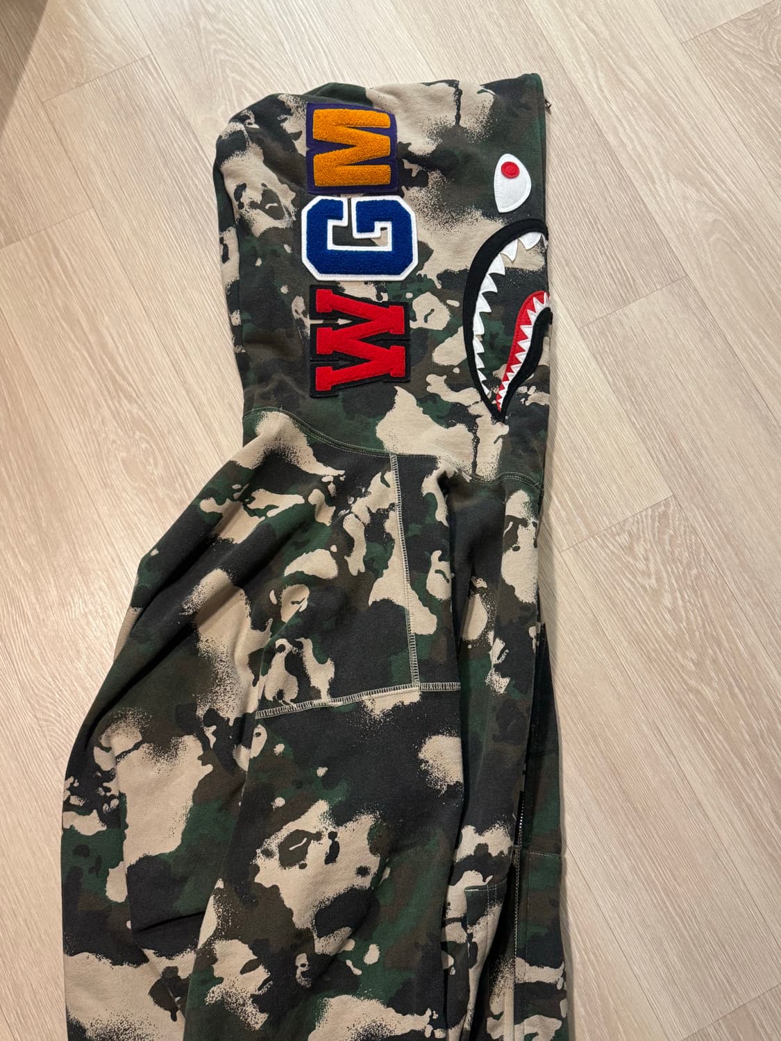 베이프 맵 카모 샤크 릴렉스드 핏 풀 집 후드 멀티 그린 L 상품이미지1