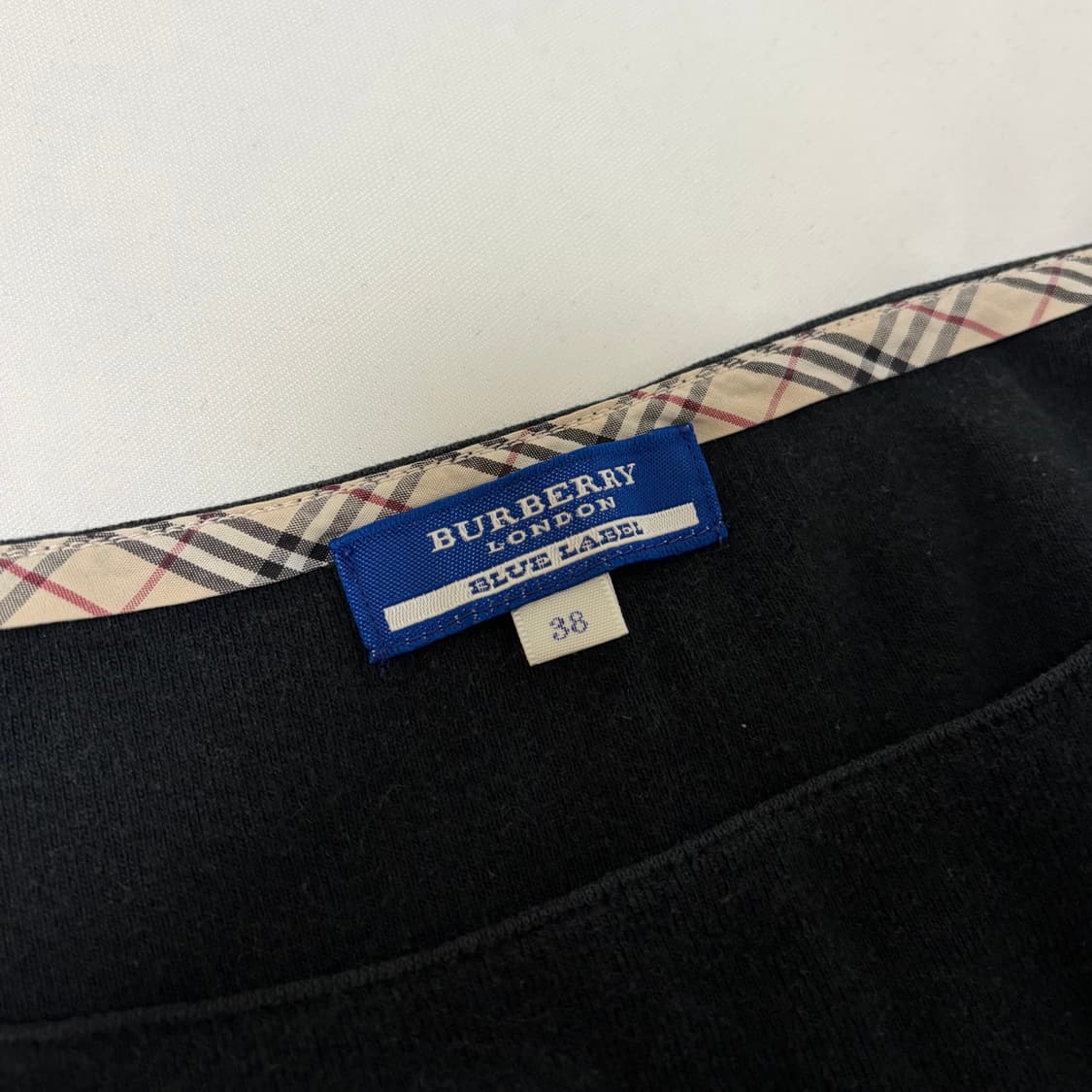 버버리 블루라벨 슬리브리스 나시 탑 y2k 빈티지 상품이미지2