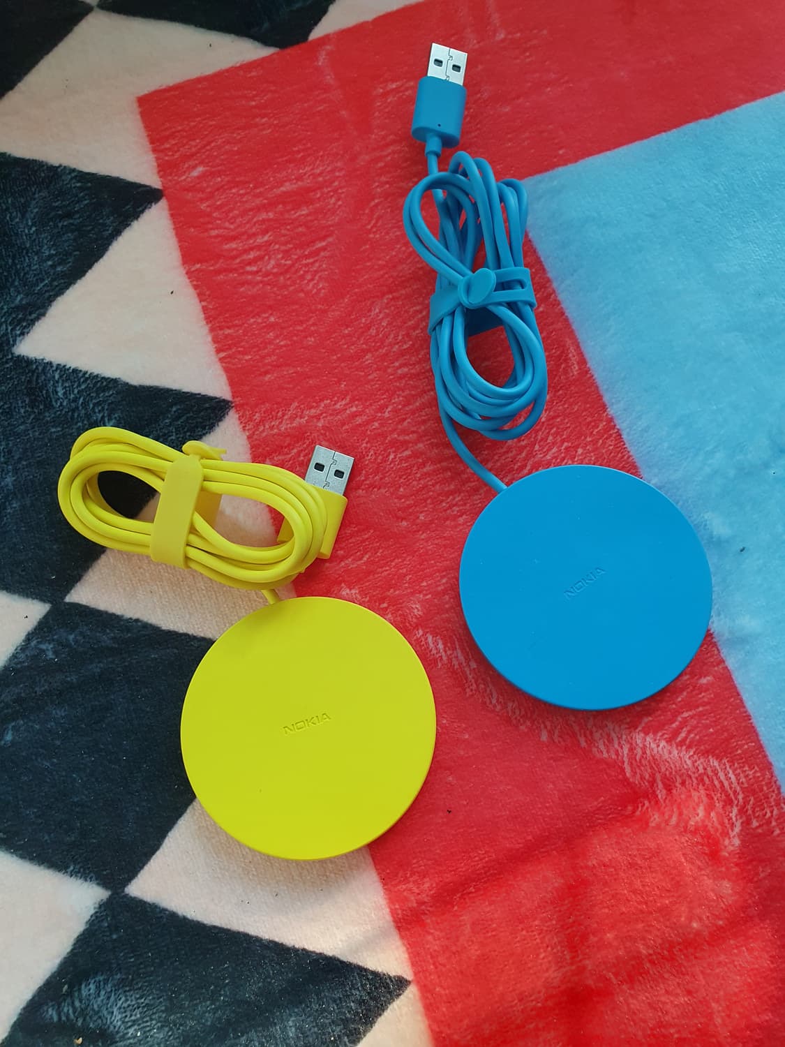 빈티지 노키아 DT-601 무선 충전기 상품이미지1