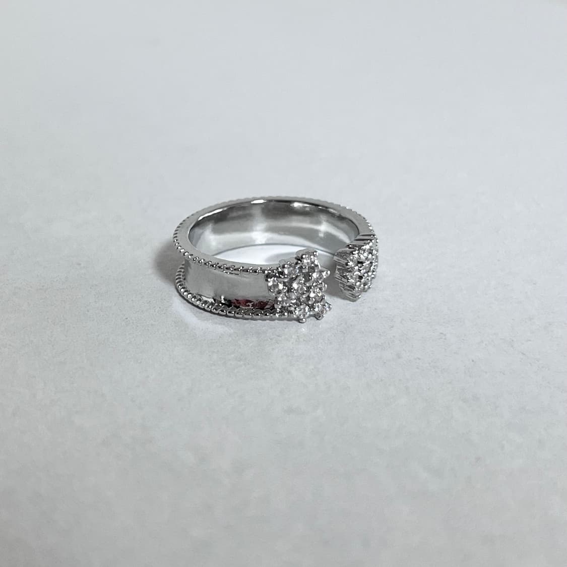 언발란스 큐빅 반지 상품이미지3