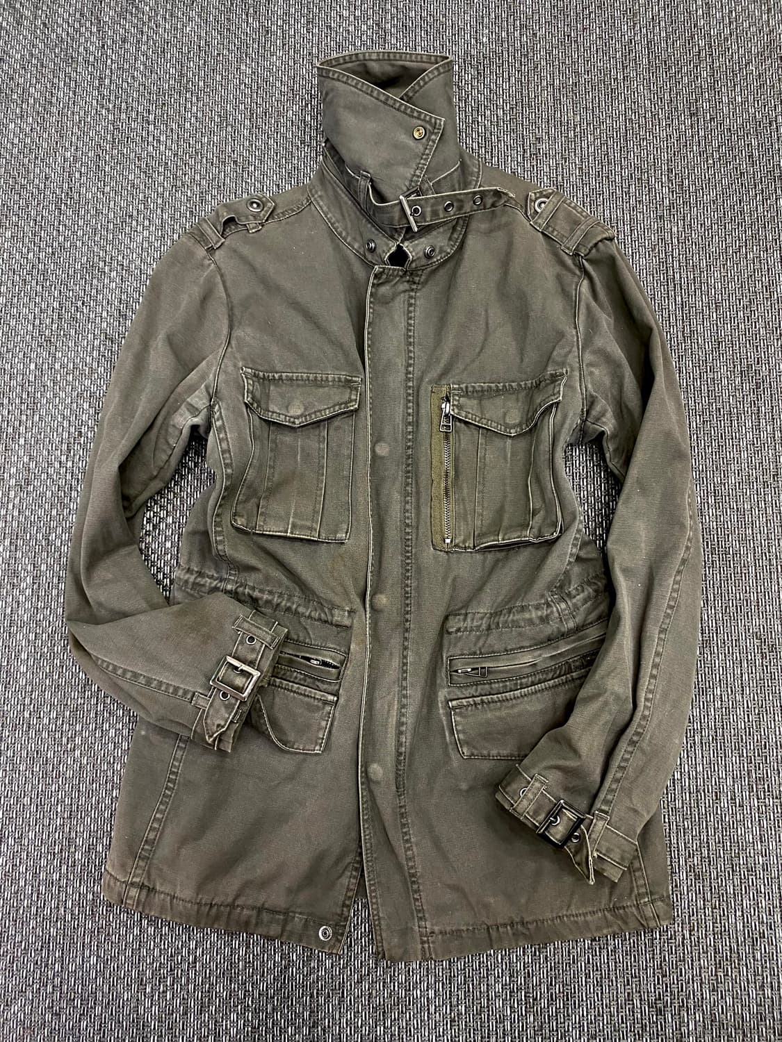 [Roushatee] Y2K Grunge Mood Buckle Jacke 상품이미지3