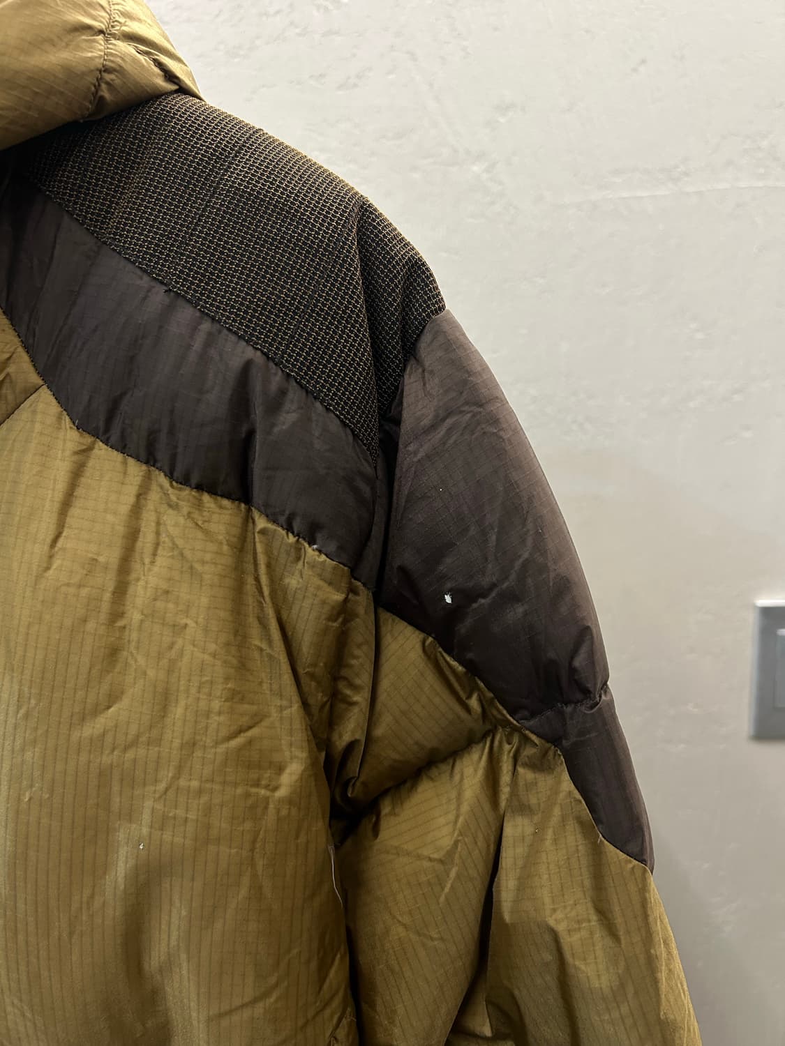 K2 구스 패딩 골드 브라운 상품이미지5