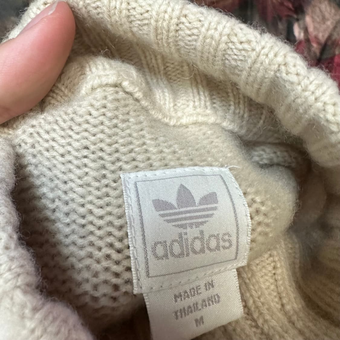 아디다스 빈티지 올드스쿨 아이보리크롭니트집업 M 상품이미지3