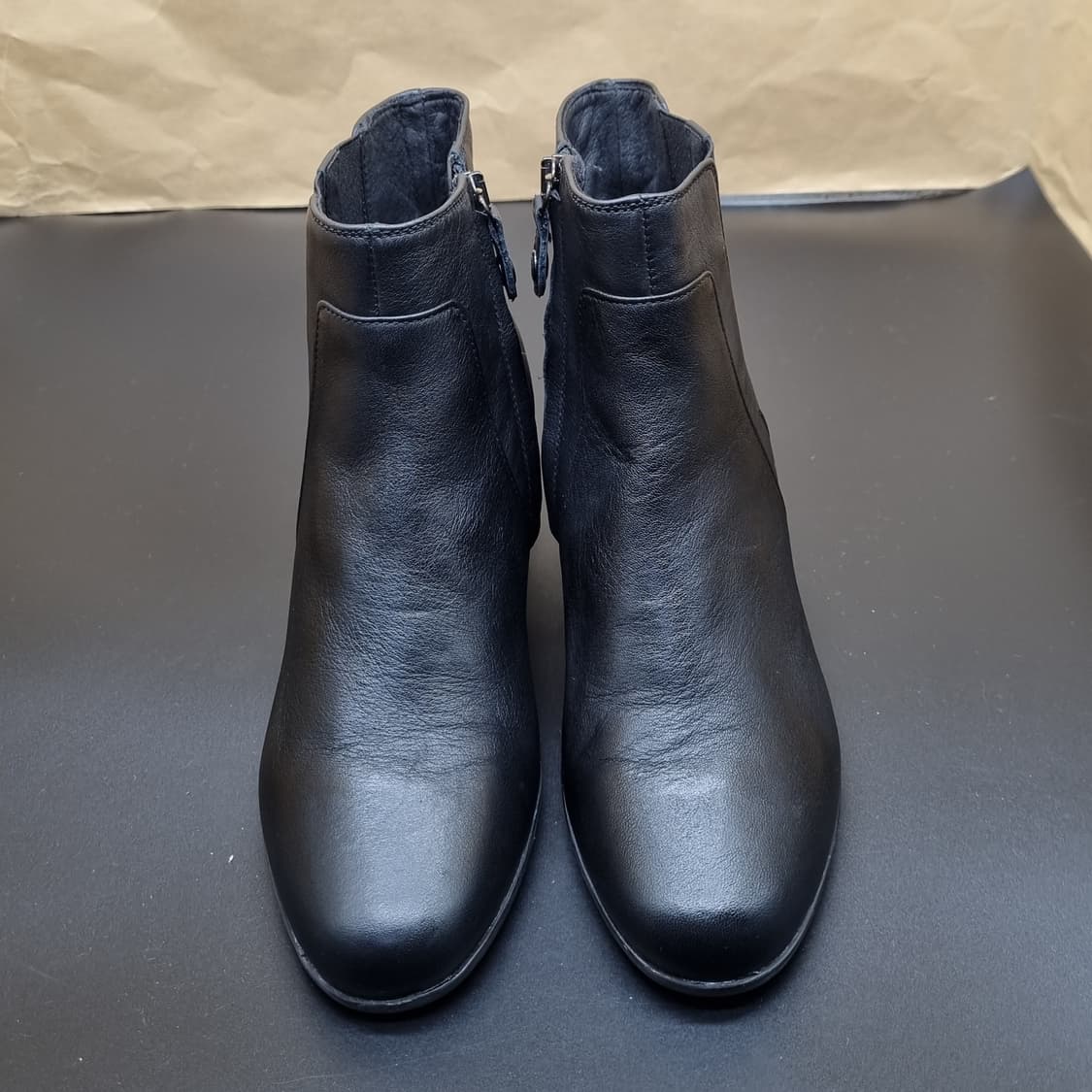 제옥스 가죽 여성 앵클부츠38 240 굽6 상품이미지2