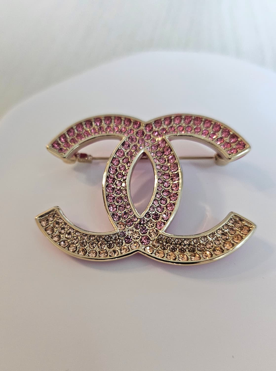샤넬 핑크그라데이션 지르곤 브로치 상품이미지4