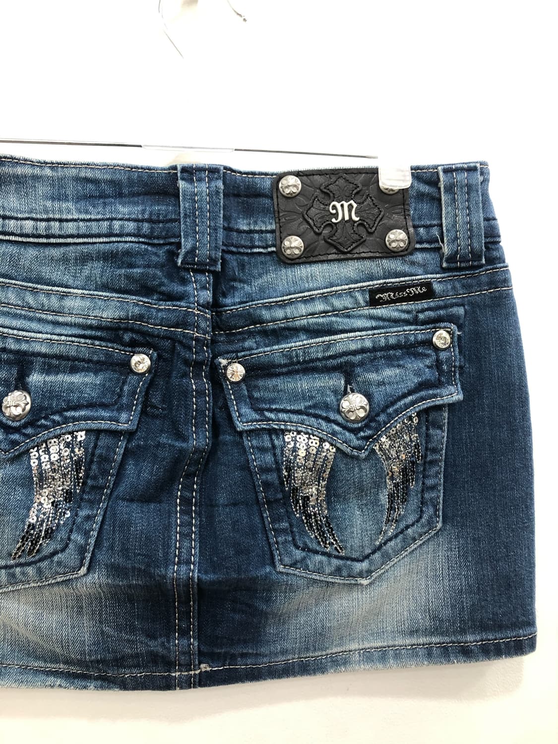 wing sequin washed denim mini skirt 상품이미지4