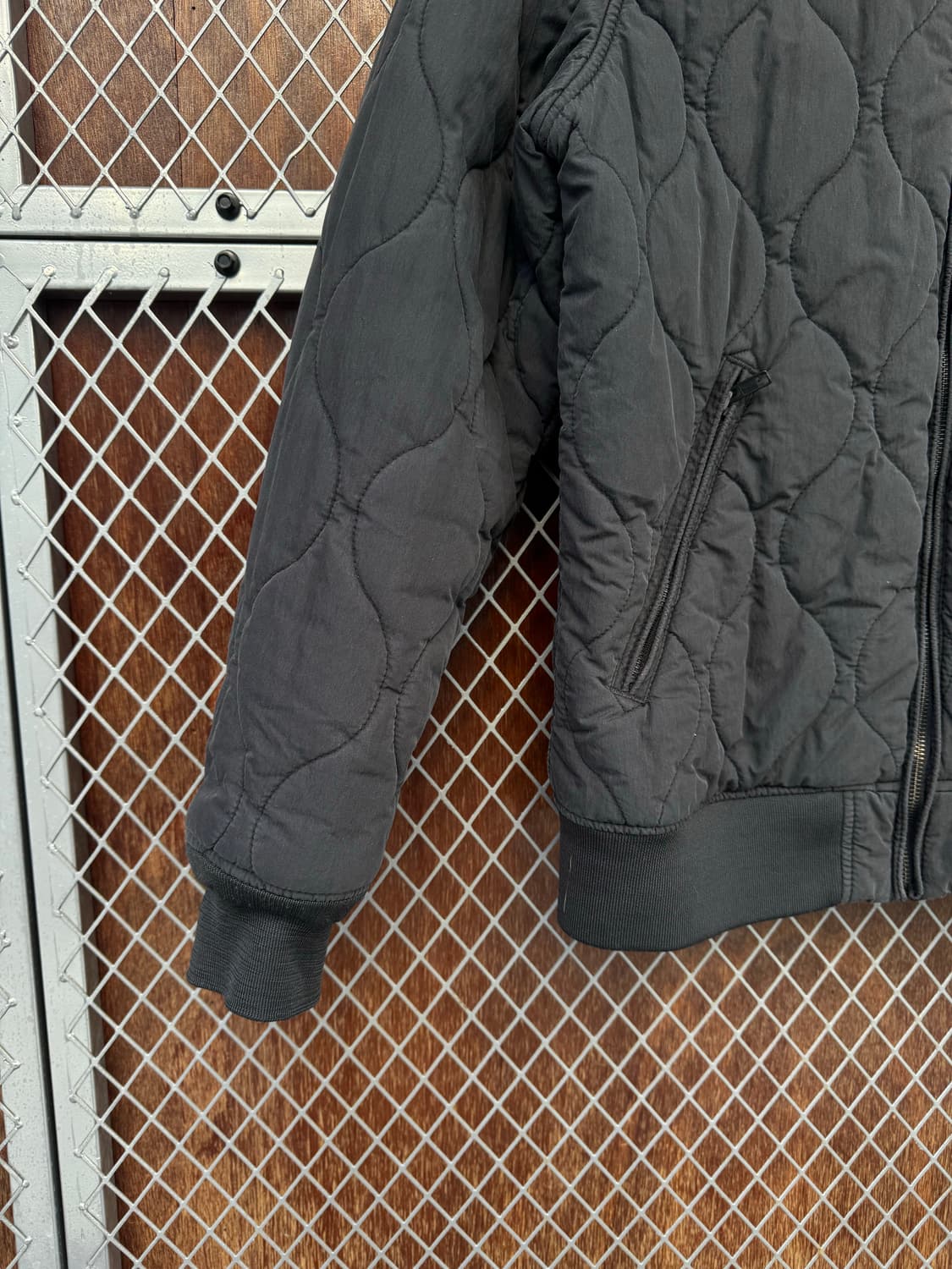 리바이스 퀄팅 MA-1 블랙 봄버 자켓 경량패딩 자켓 M 상품이미지3