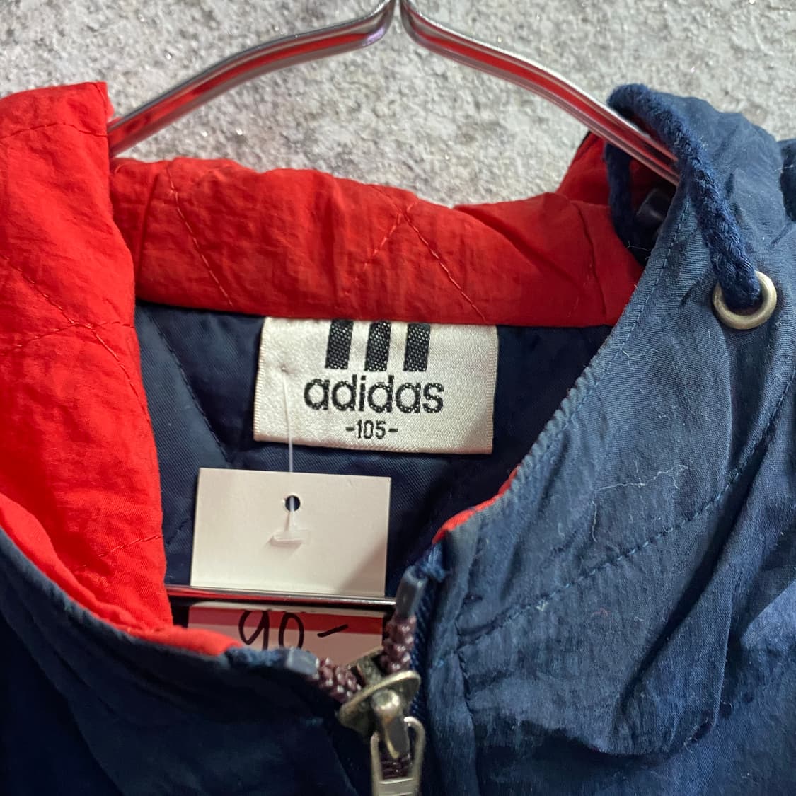 아디다스 올드스쿨 누빔 패딩 후드 자켓  B3593 상품이미지3