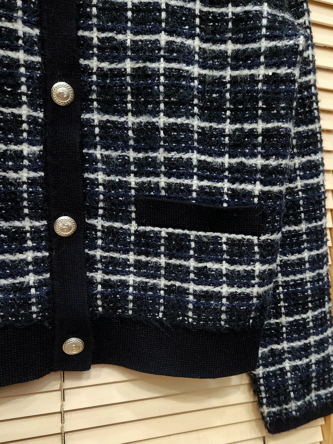 쉬즈미스 트위드금장 체크 가디건니트 상품이미지3