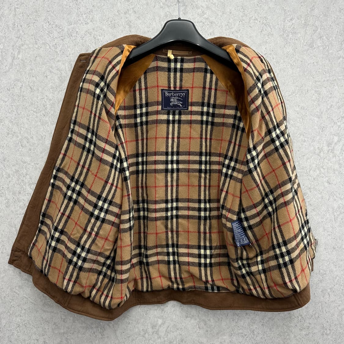 100 버버리 여자 루즈핏 울 블루종 자켓 상품이미지3