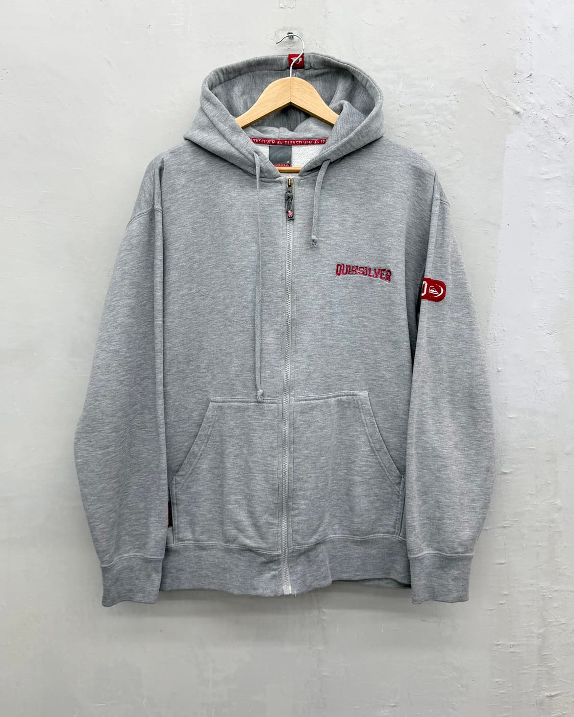퀵실버 00s 엠브로이더리 스웻 후드집업 상품이미지1