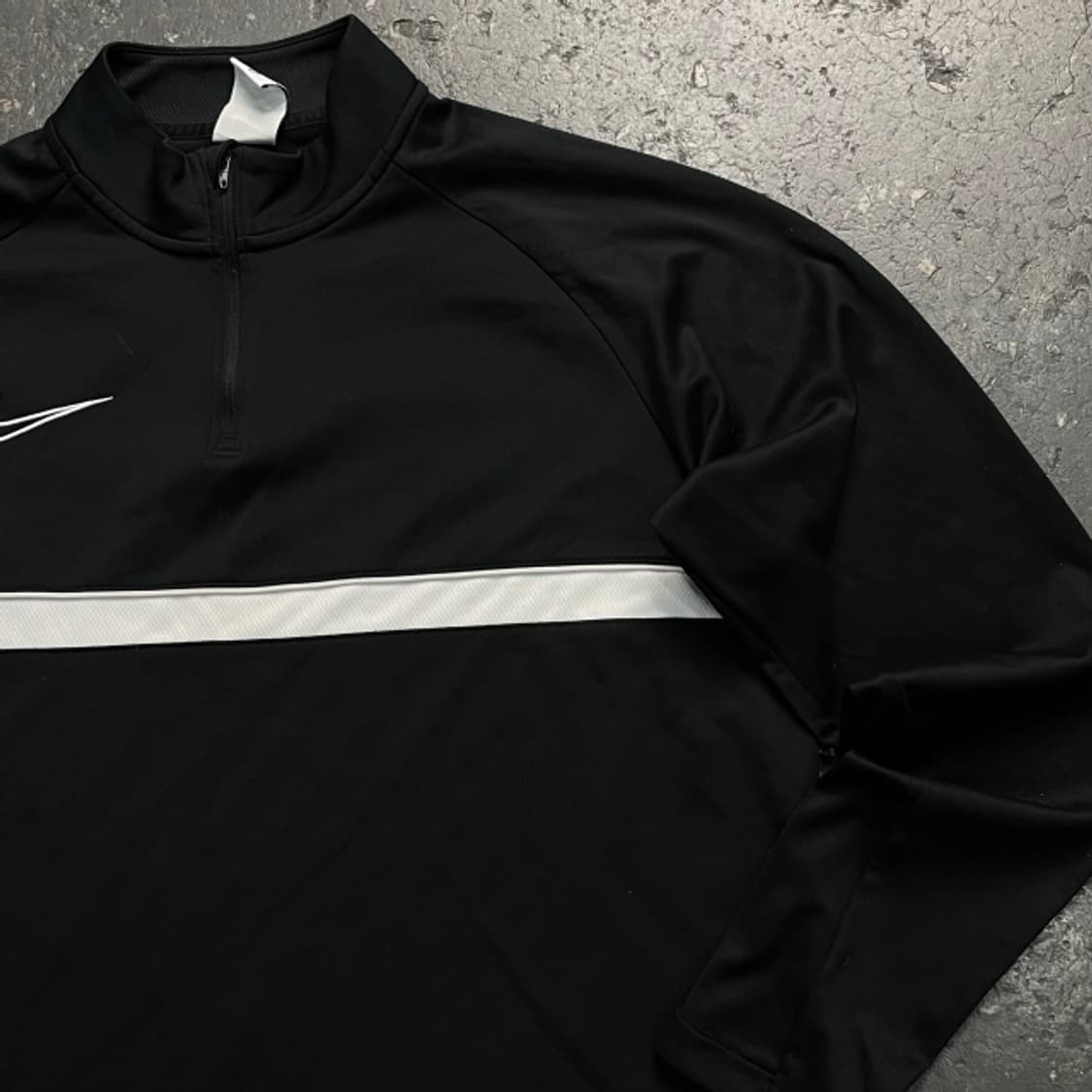 105 나이키 드라이핏 풀오버 드릴탑 상품이미지2