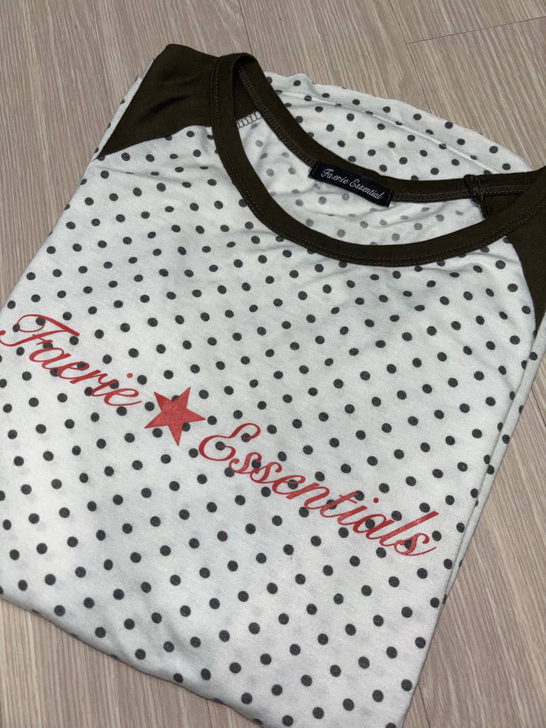 샵페어리 도트 탑 카키 상품이미지2