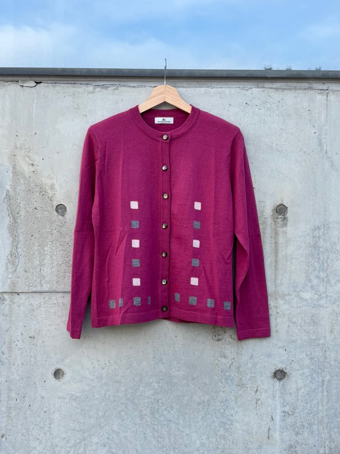 Dark Pink Round Neck Cardigan 상품이미지3