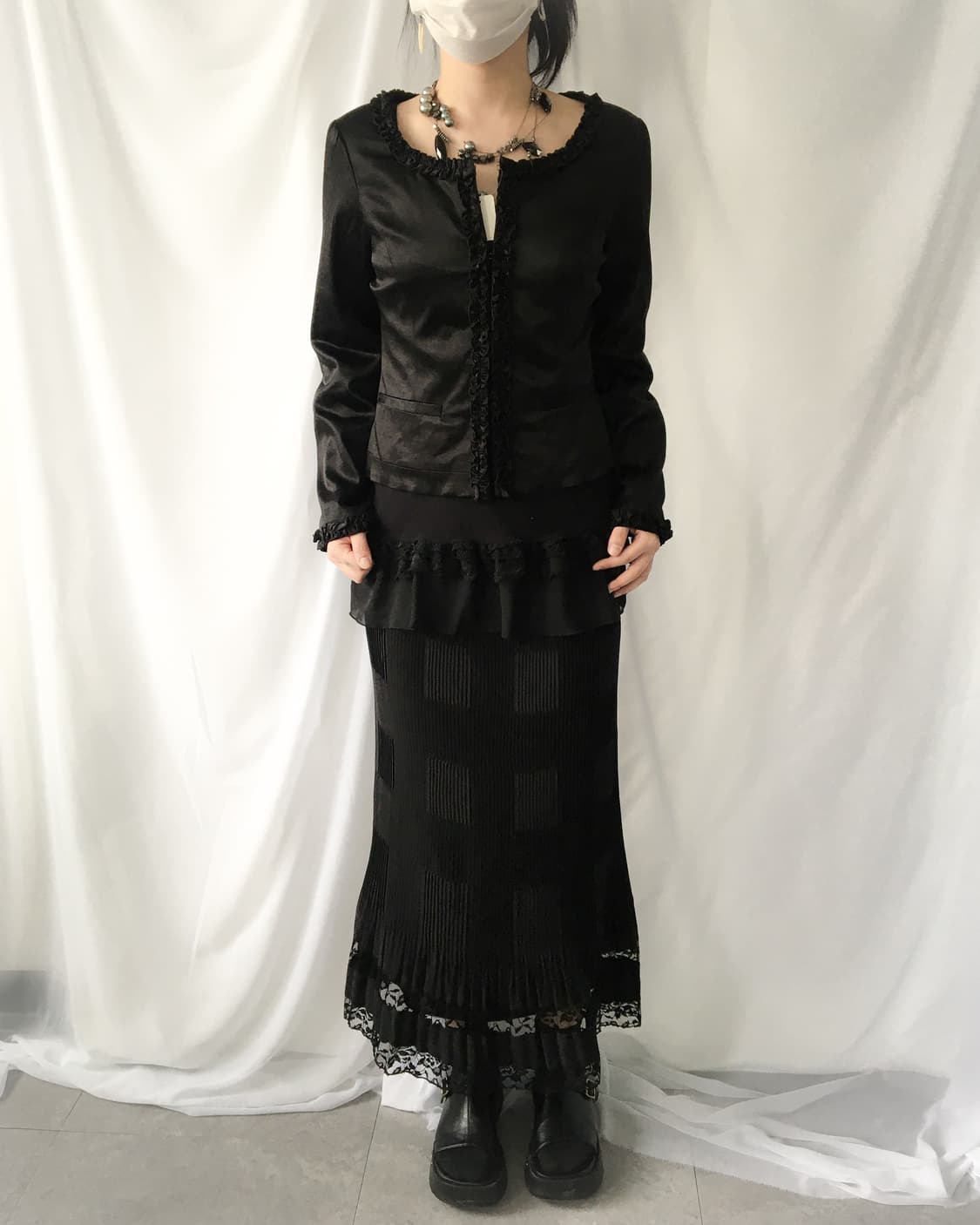 Frill point glossy jacket 상품이미지6