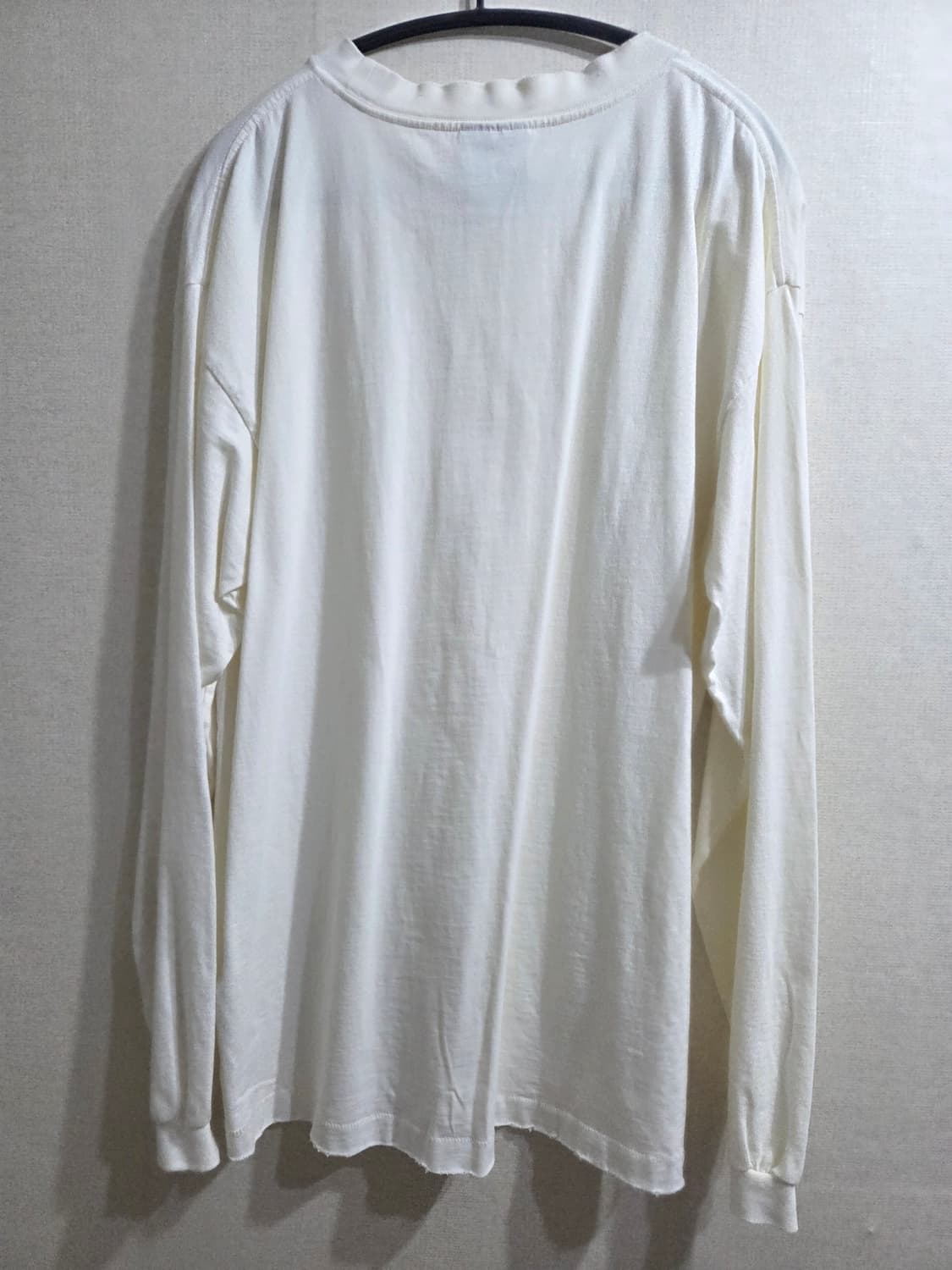 이니어 INNIR 데미지 긴팔티 상품이미지2