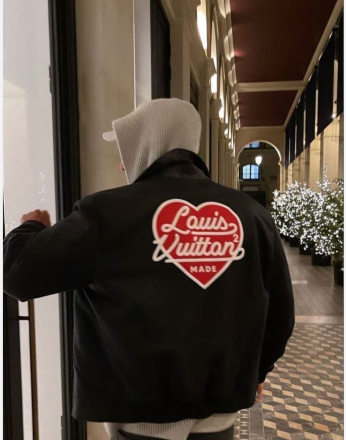 신세계센텀점 루이비통 니고 양면 모노그램 블루종보머 자켓 팔아요 상품이미지1