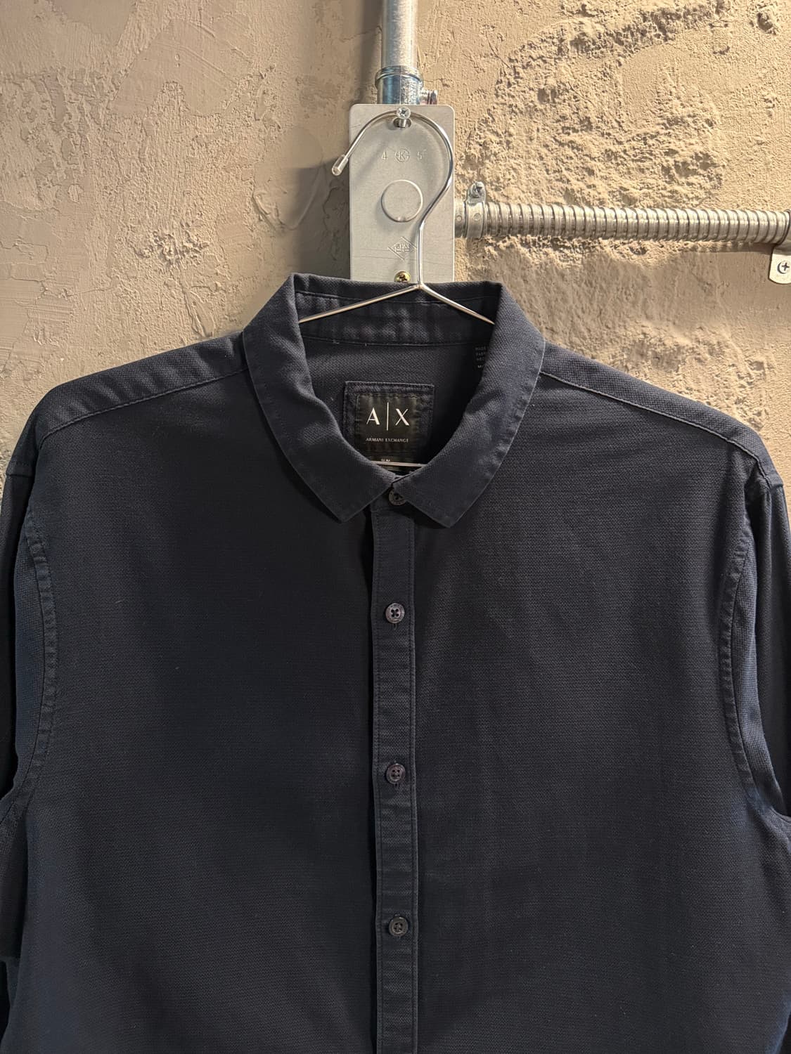M 알마니익스체인지 ARMANI 슬림핏 베이직 셔츠 네이비 상품이미지4